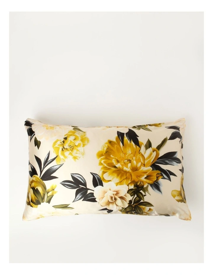 Heritage Luxe Silk Pillowcase In Constance 3 Heritage Luxe Silk Pillowcase In Constance
