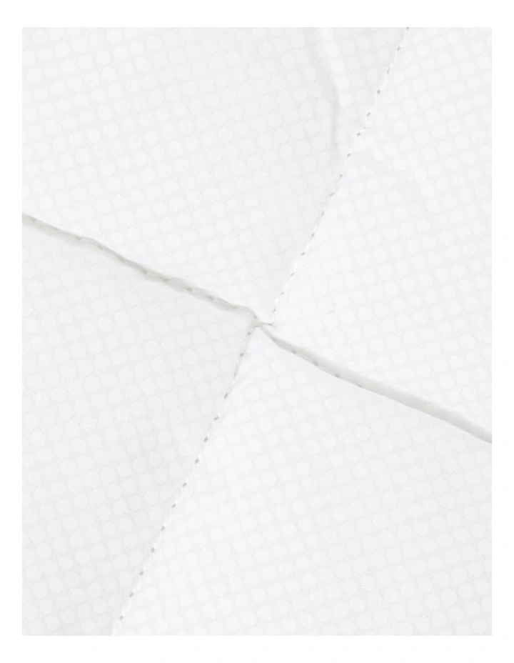 Heritage Temperature Control Mattress Protector 5 Heritage Temperature Control Mattress Protector - Image 3