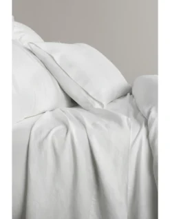 Abbotson Fitted Sheet In White