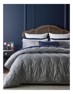 Heritage Daphne Velvet Coverlet Silver