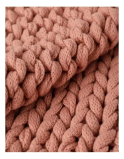 Chunky Knit Throw 130x180cm In Pink 7 Chunky Knit Throw 130x180cm In Pink -Home Bedding Shop 957464740 3 720x928
