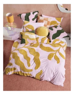 Linen House Eve Quilt Cover Set In Pink -Home Bedding Shop 958168630 3 720x928